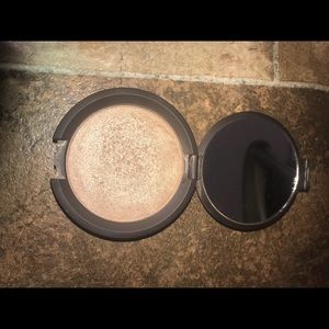 Becca Opal highlighter